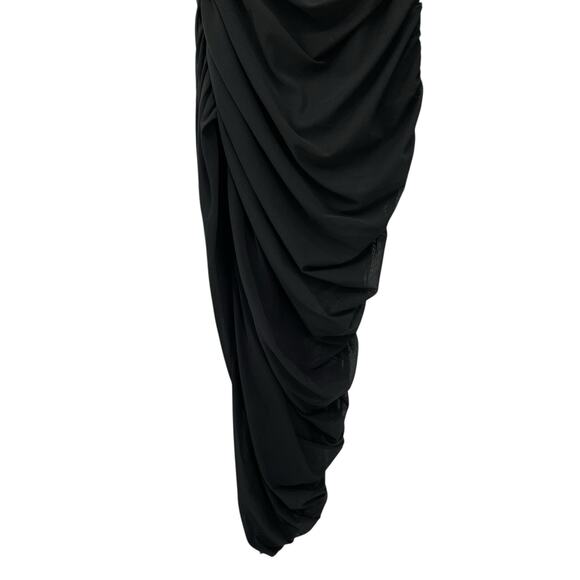 NWT Elliatt Genie One Shoulder Dress Black Size Medium - Picture 11 of 15